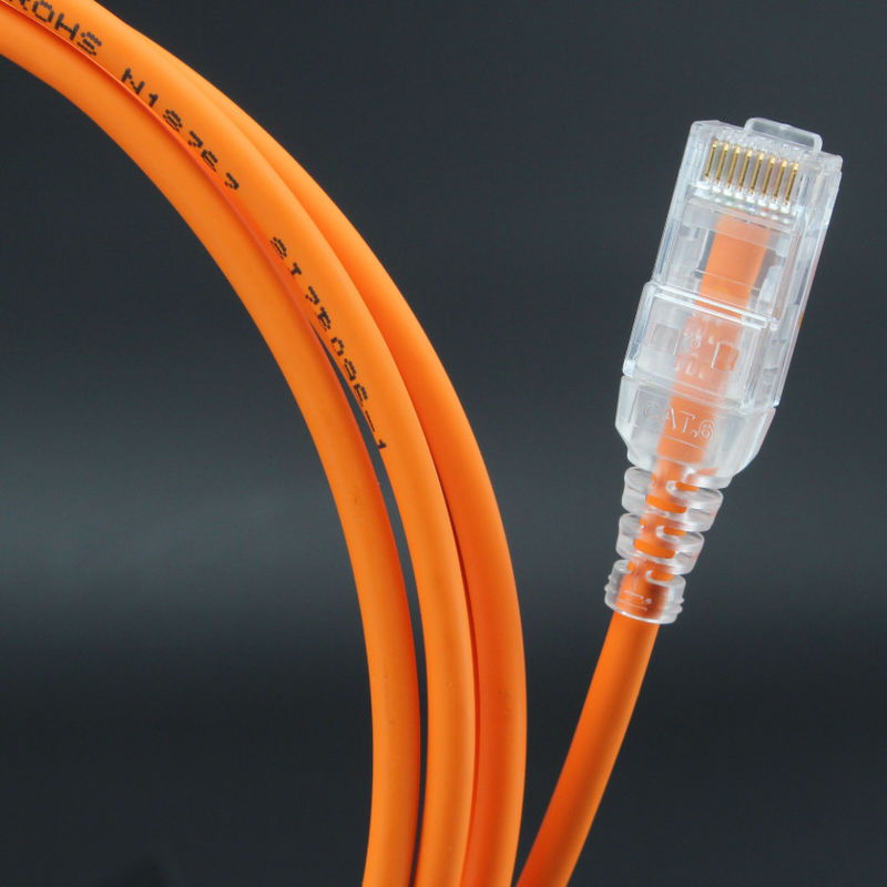 고속도가 LSZH PVC Cat6 패치 코드를 마구간에 넣는다고, 1000 Ft Cat6 이더넷은 전보를 칩니다