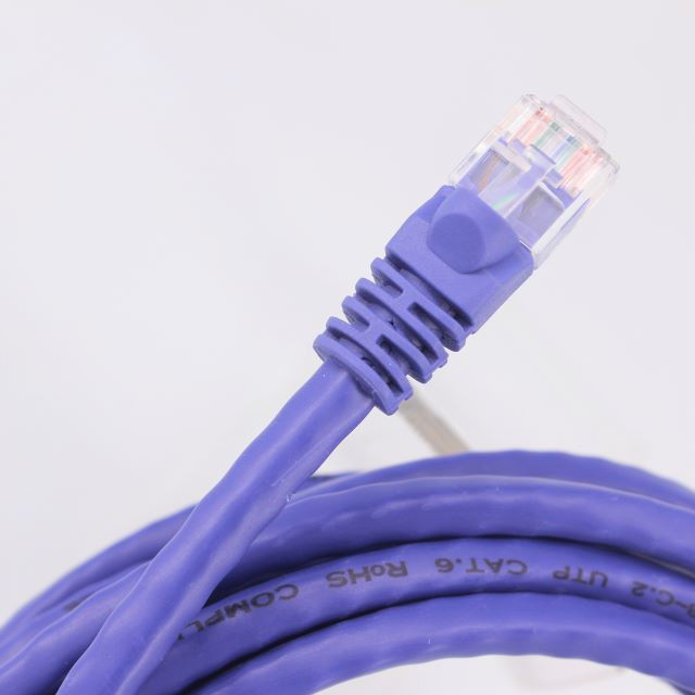 자주빛 색 50m Cat6 Ethernet 케이블 구리는 RJ45 8P8C를 만들었습니다