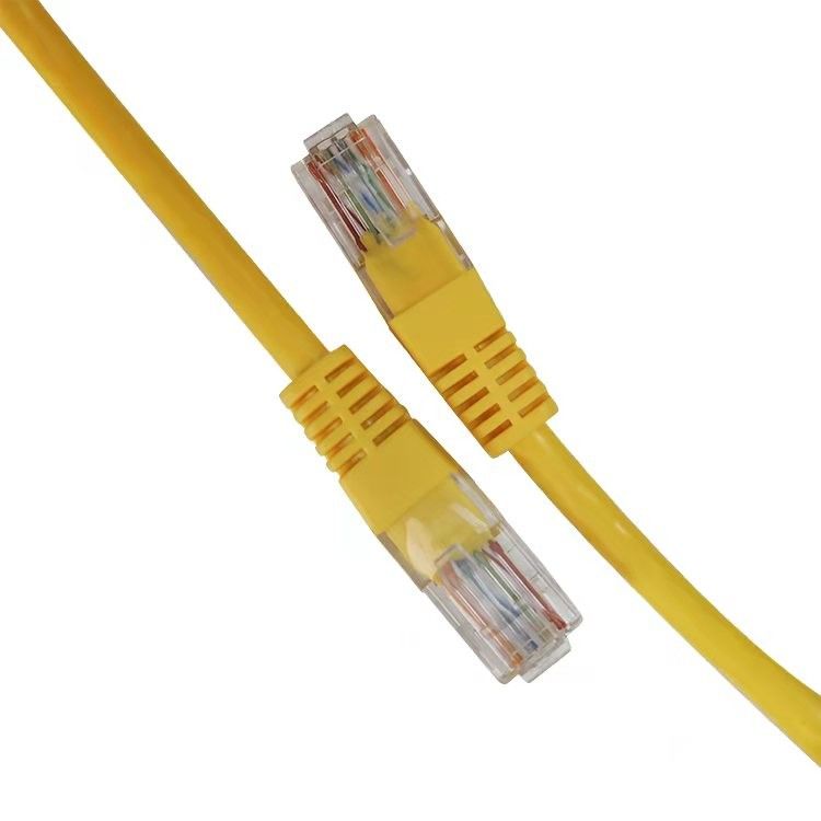 컴퓨터와 라우터를 위한 UTP Cat5 케이블 옐로우 패치 코드 Ethernet 케이블 Cat5e