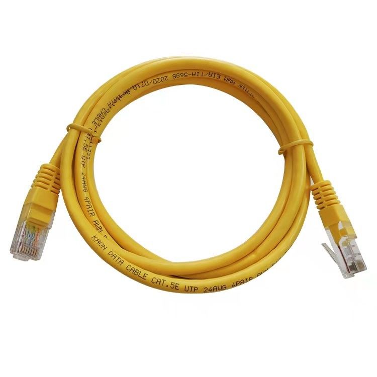 컴퓨터와 라우터를 위한 UTP Cat5 케이블 옐로우 패치 코드 Ethernet 케이블 Cat5e