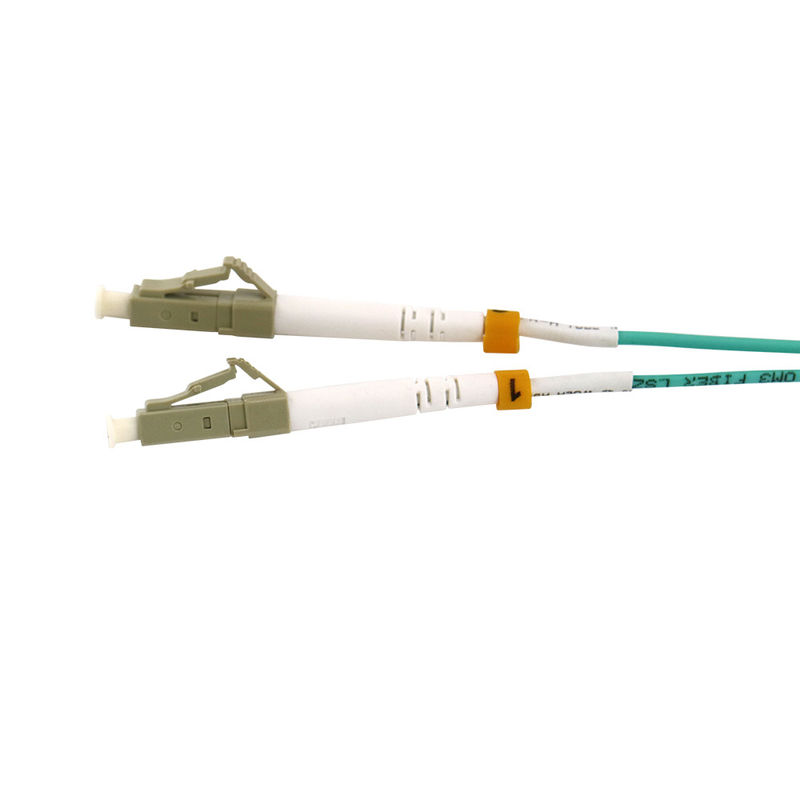 FTTH OM3 LC-LC-UPC 3 밀리미터 1m 두 부분으로 된 광 섬유용 패치 코드 LSZH